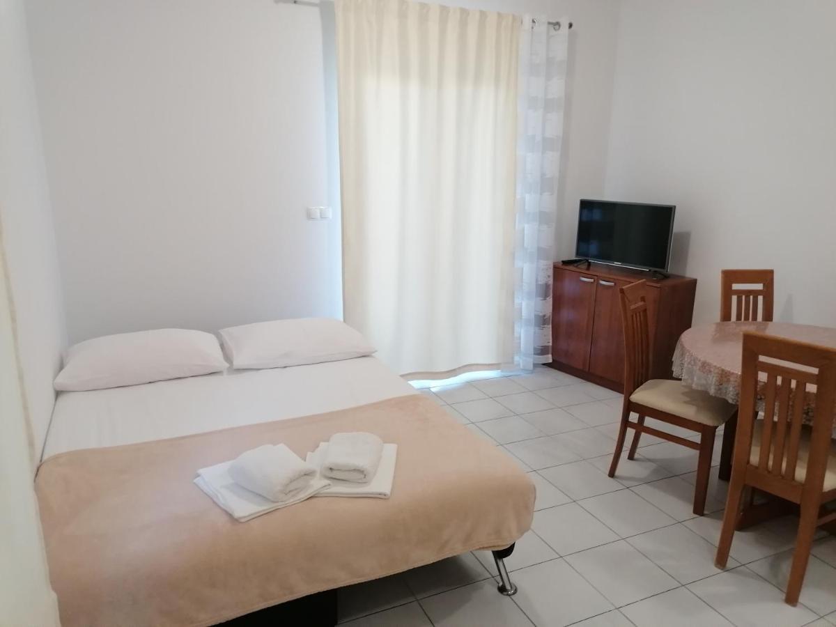 Apartments Dinko Duće المظهر الخارجي الصورة
