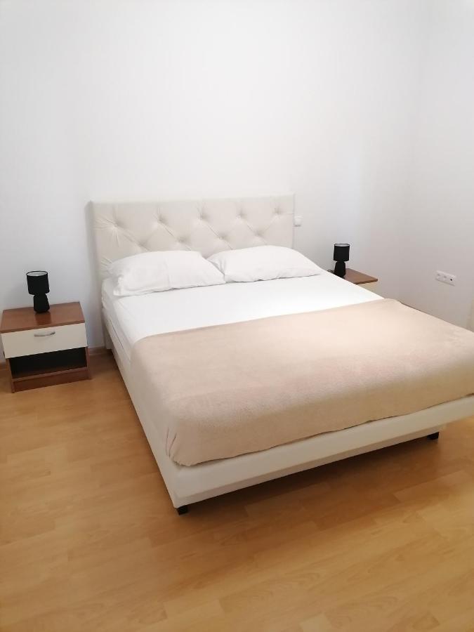 Apartments Dinko Duće المظهر الخارجي الصورة
