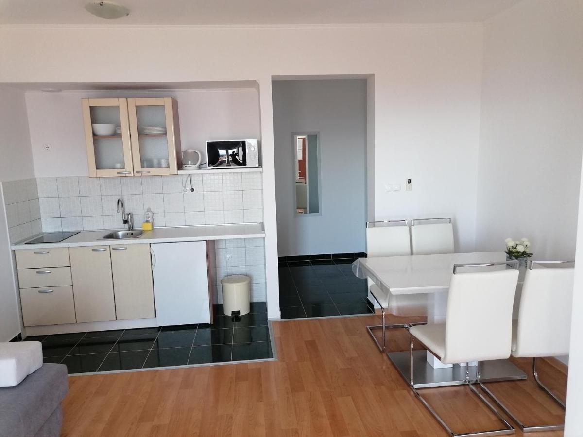Apartments Dinko Duće المظهر الخارجي الصورة