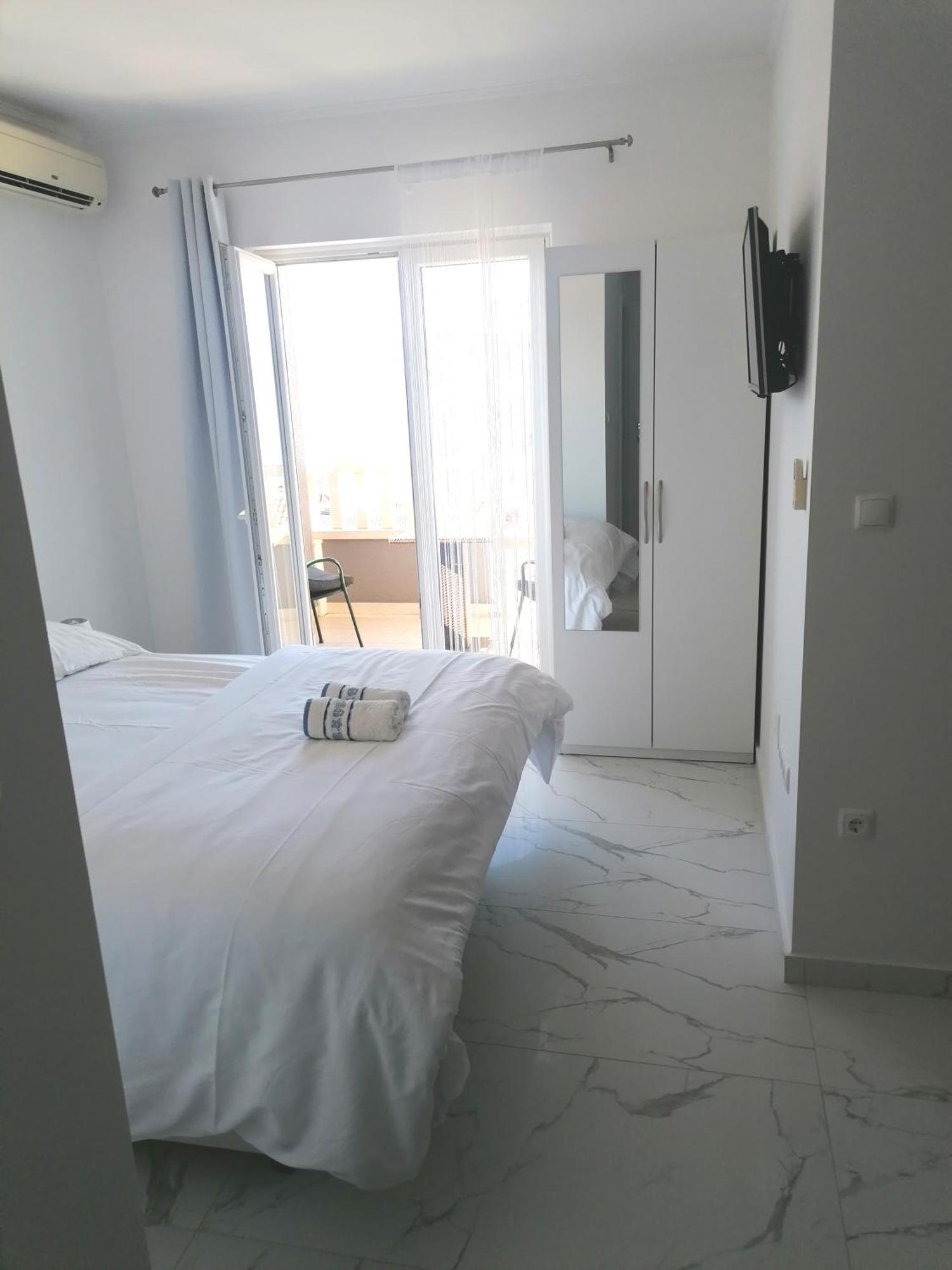 Apartments Dinko Duće المظهر الخارجي الصورة